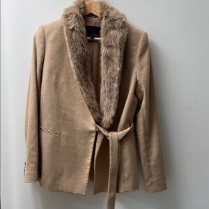 Banana Republic Wool Blend Blazer with Faux Fur Collar – Size 2
